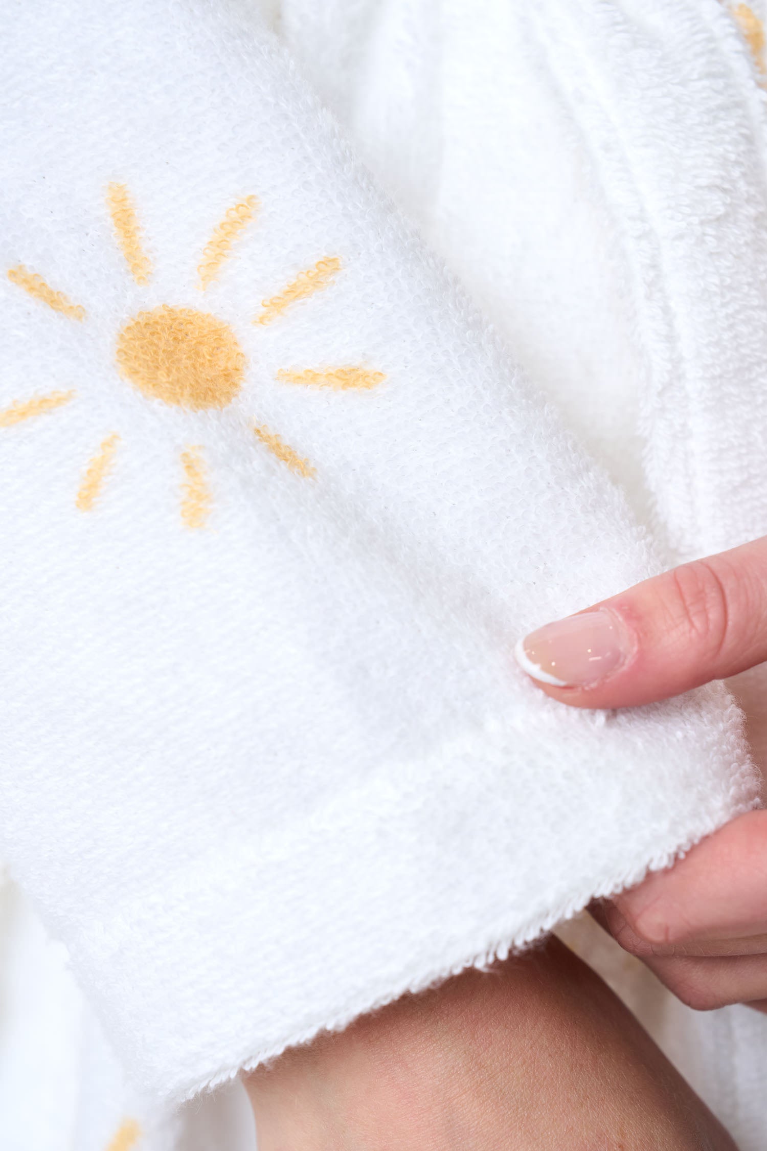 Luca Sunshines Short Bathrobe