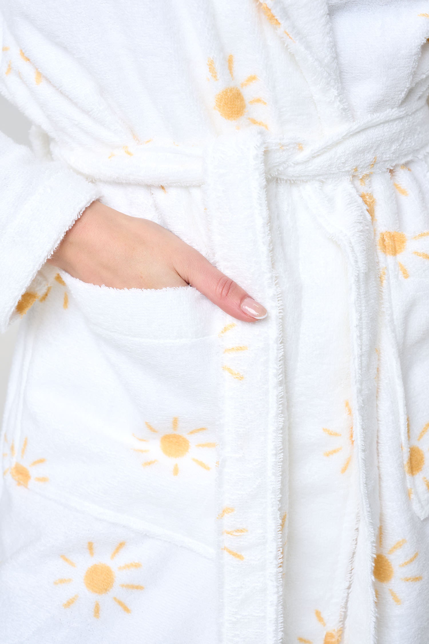 Luca Sunshines Short Bathrobe